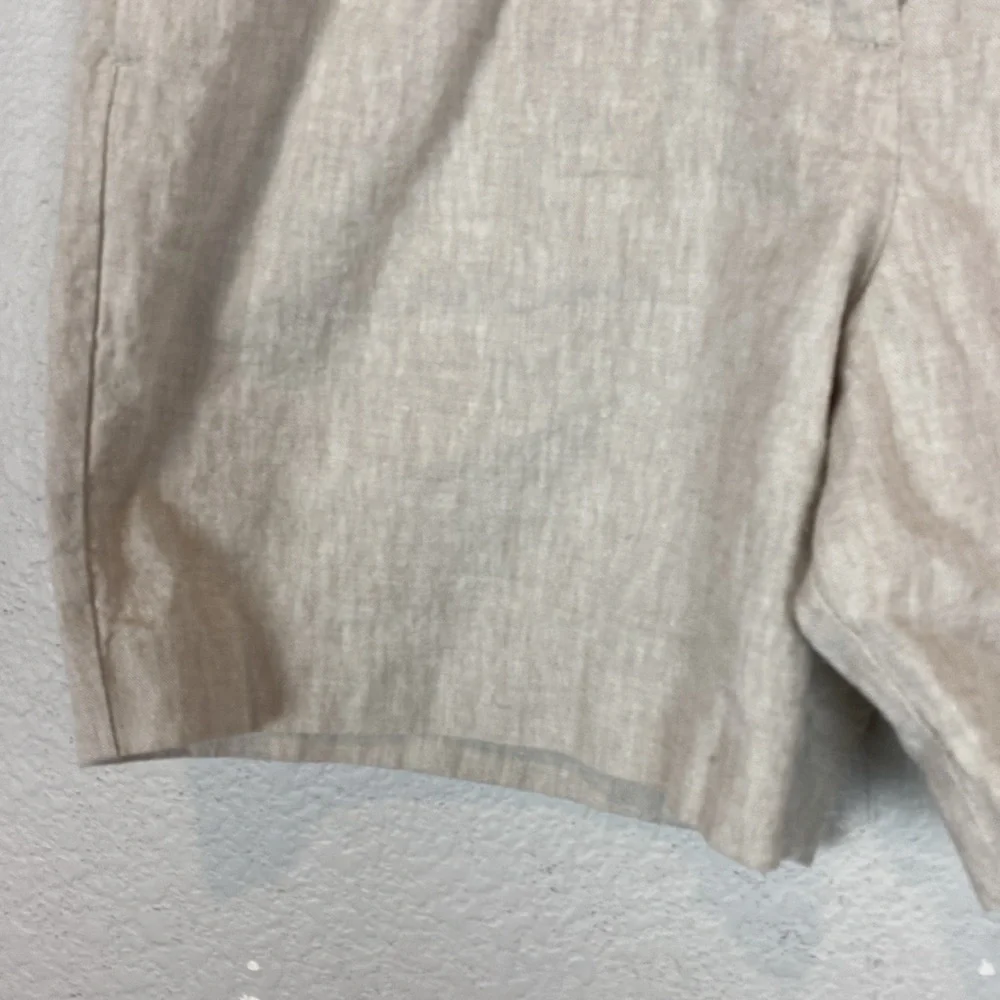 Boden neutral tan linen blend shorts